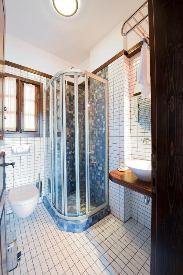 Akvaryum Hotel ボズカーダ エクステリア 写真